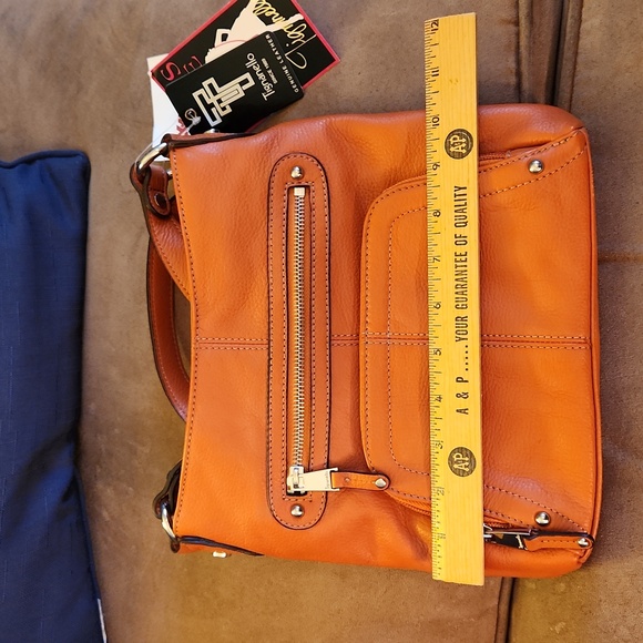 Tignanello pocket perfection  x-body organizer,  burnt orange - Picture 4 of 10